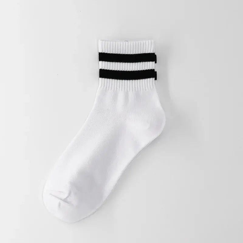 Vintage Two-Stripes Sports Socks - Fit2Great