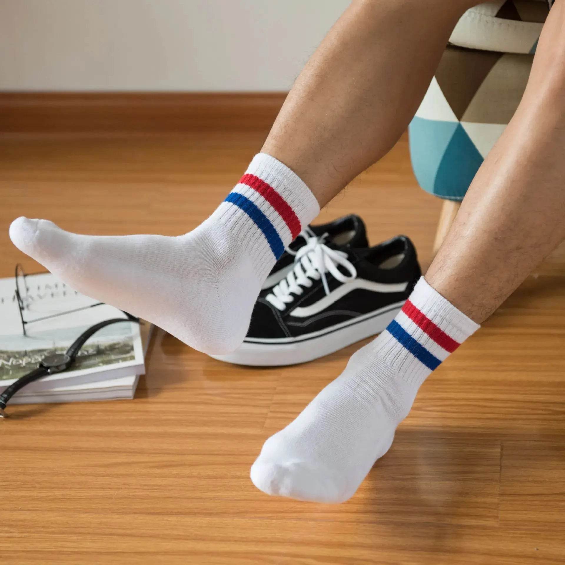 Vintage Two-Stripes Sports Socks - Fit2Great