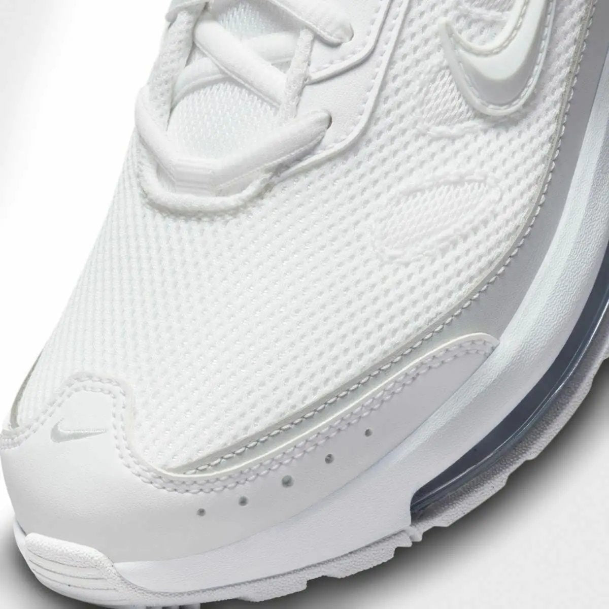 Women's casual trainers Nike Air Max AP White Nike