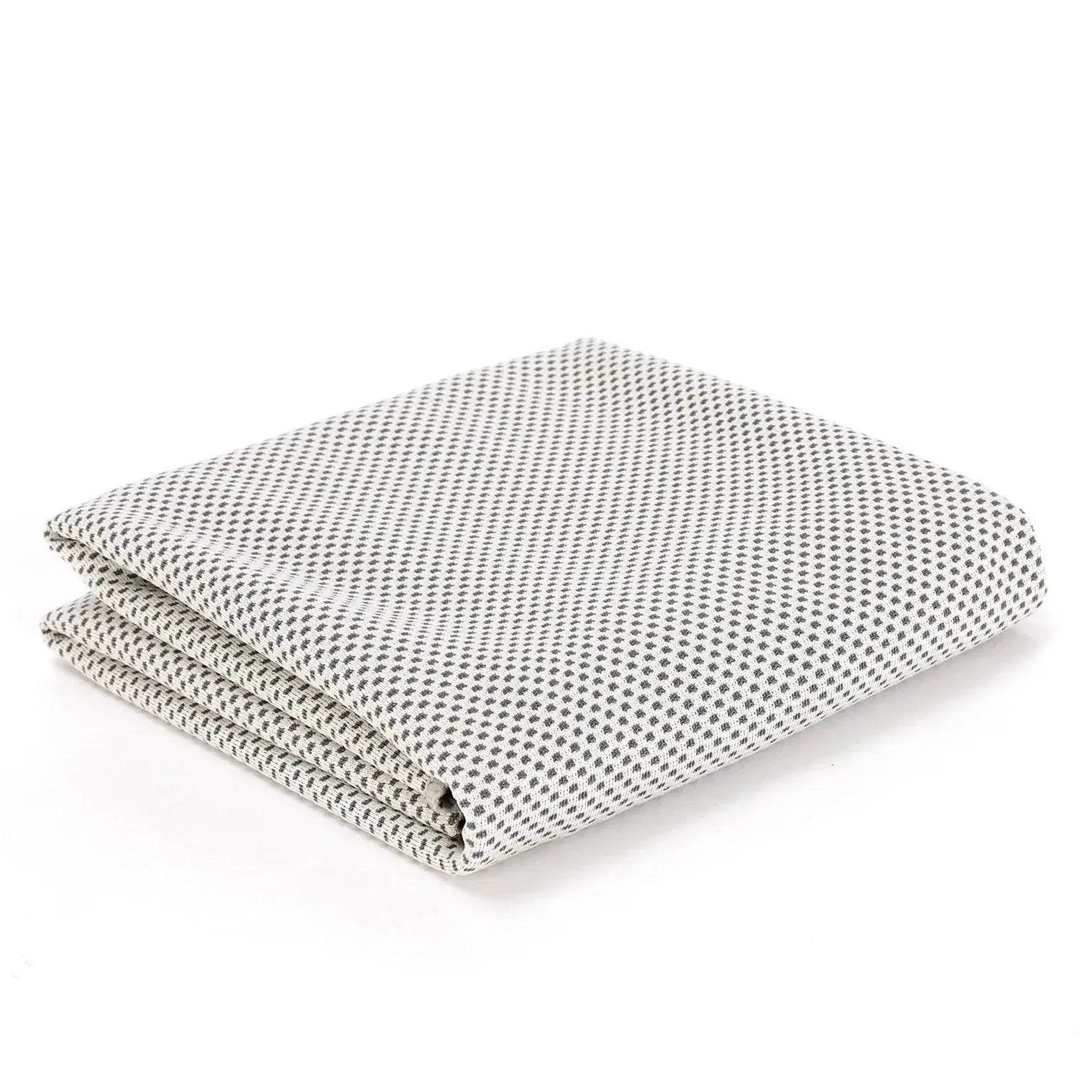 Microfiber Instant Cooling Ice Face Towel – Quick-Dry & Reusable - Fit2Great