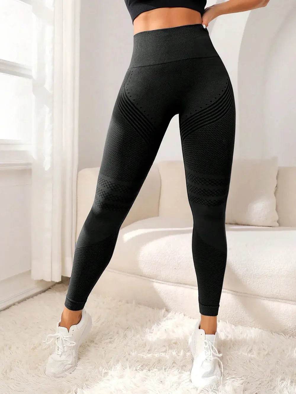 Sports Pants With Sexy Lines – Activewear Leggings - Fit2Great